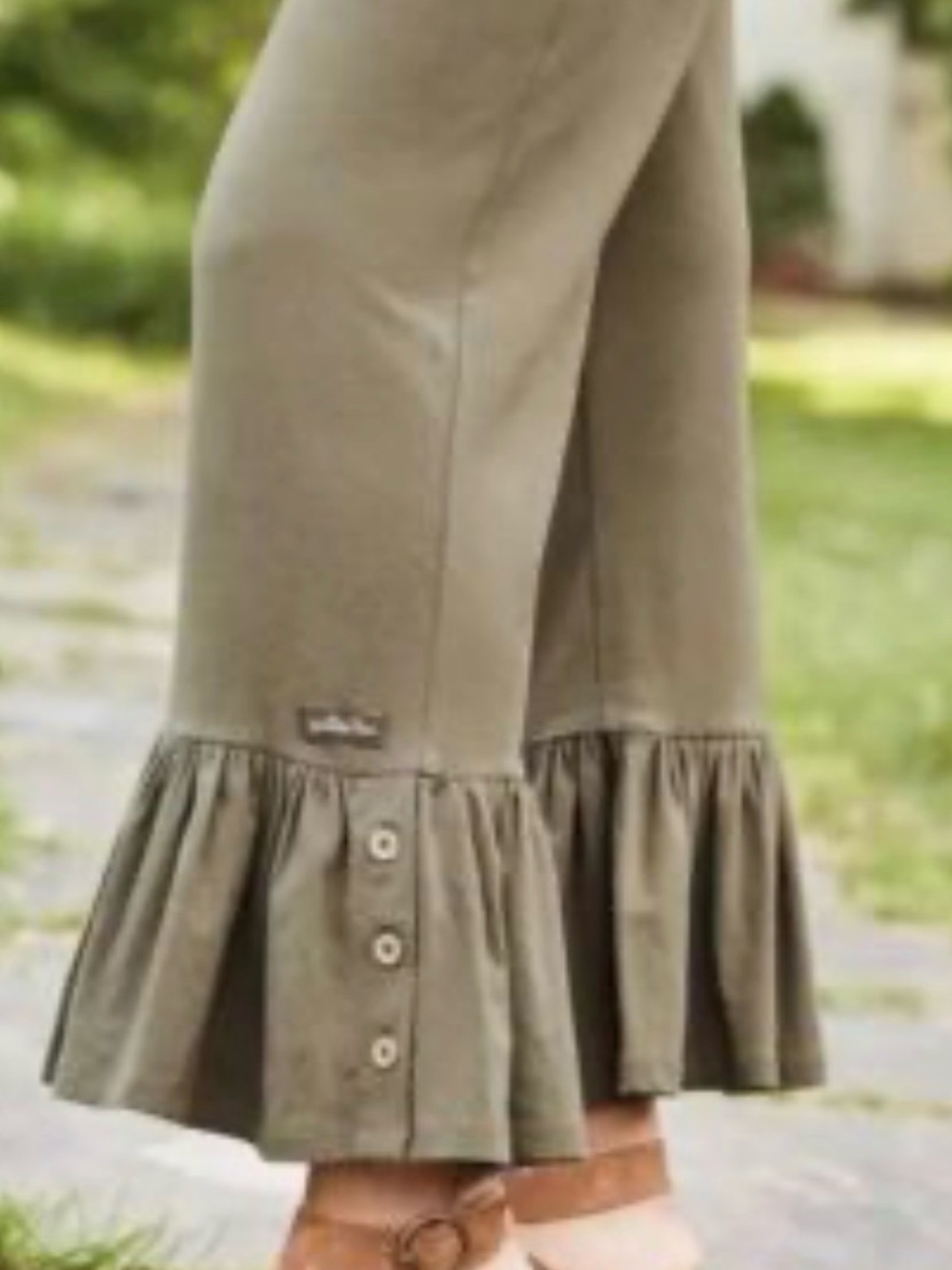 Matilda Jane Treetops Big Ruffles Olive Tan Cropped Pants Medium - Picture 1 of 8